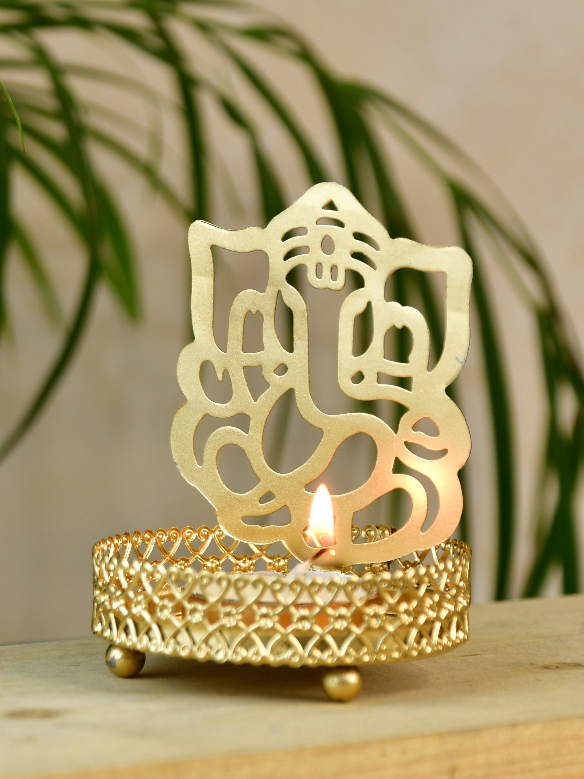 Ganesh Shadow Art Décor – Exclusive Divine Accent by Mayii