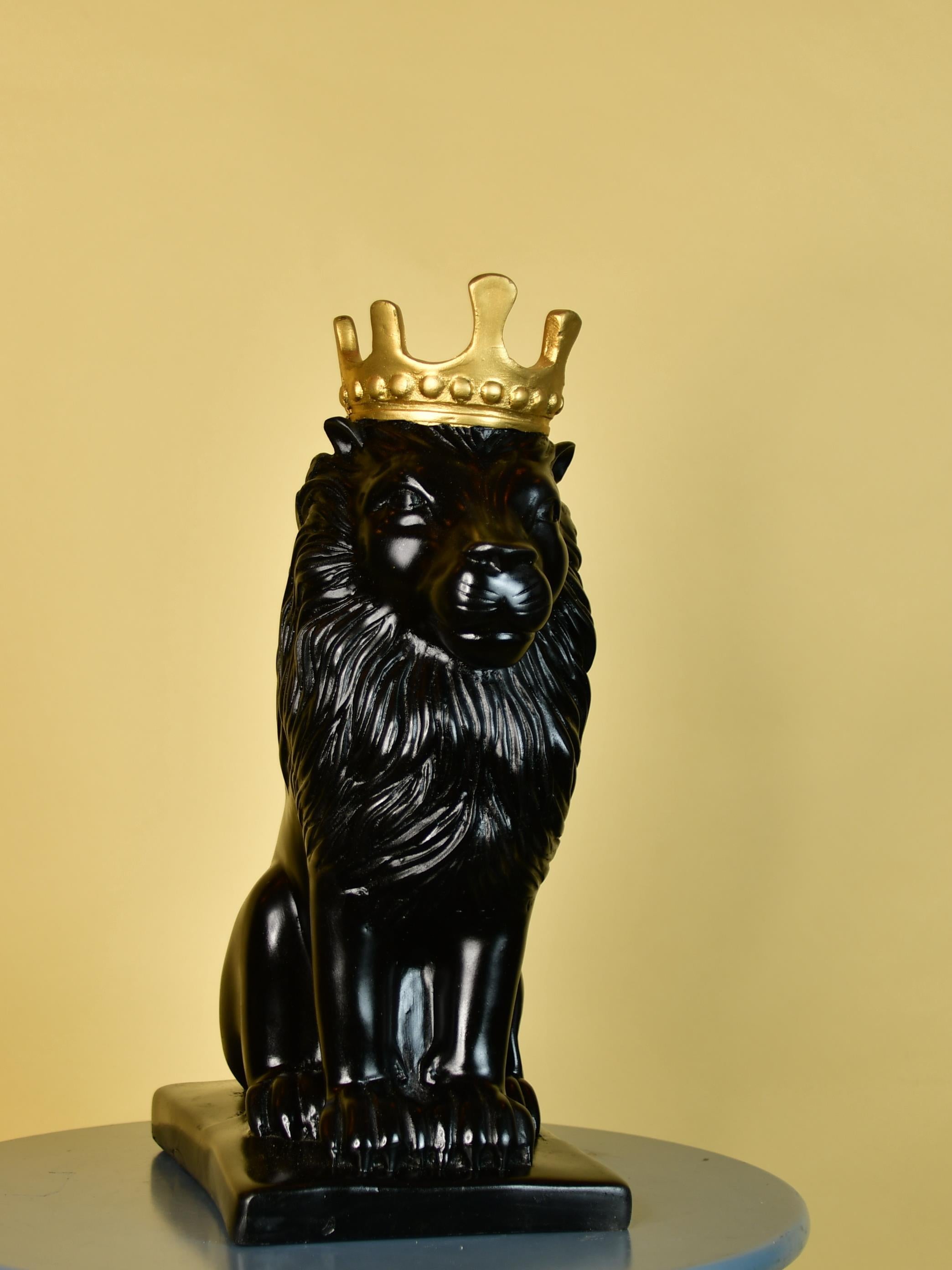 Mayii Black Lion Showpiece