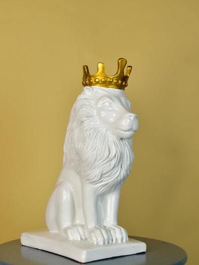 Mayii White Lion Showpiece