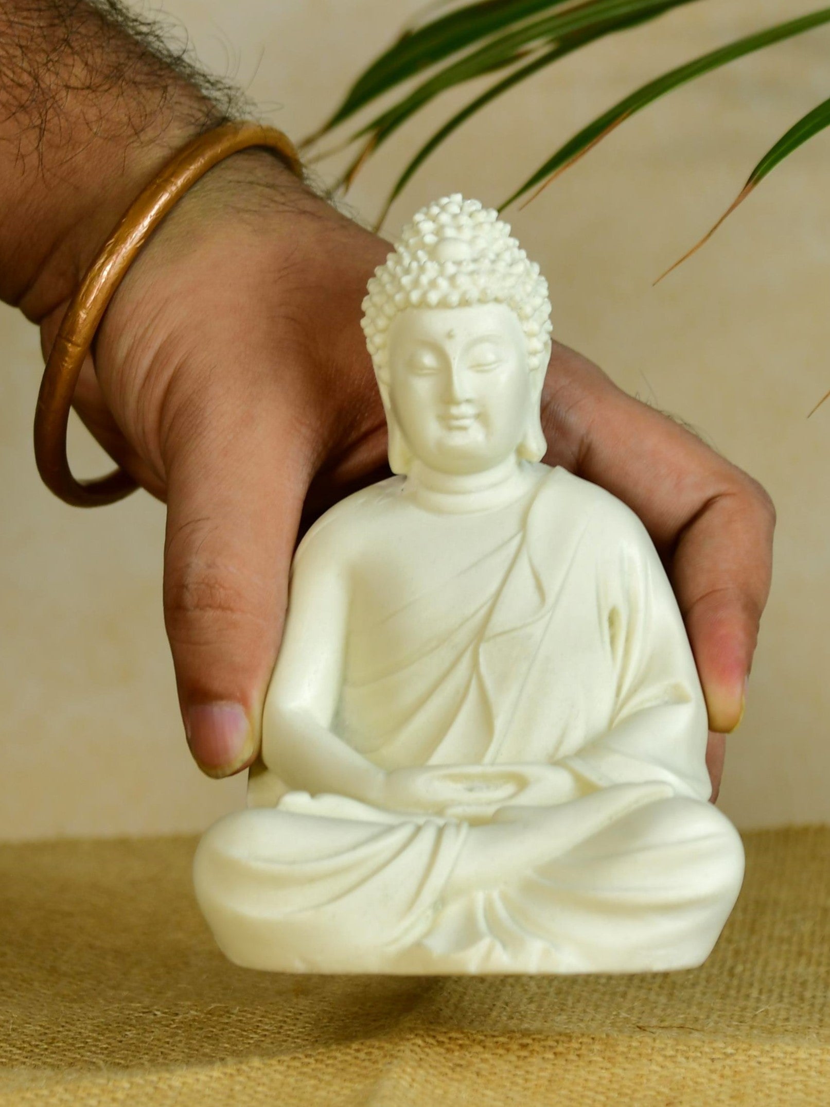 Mayii White Resin Buddha