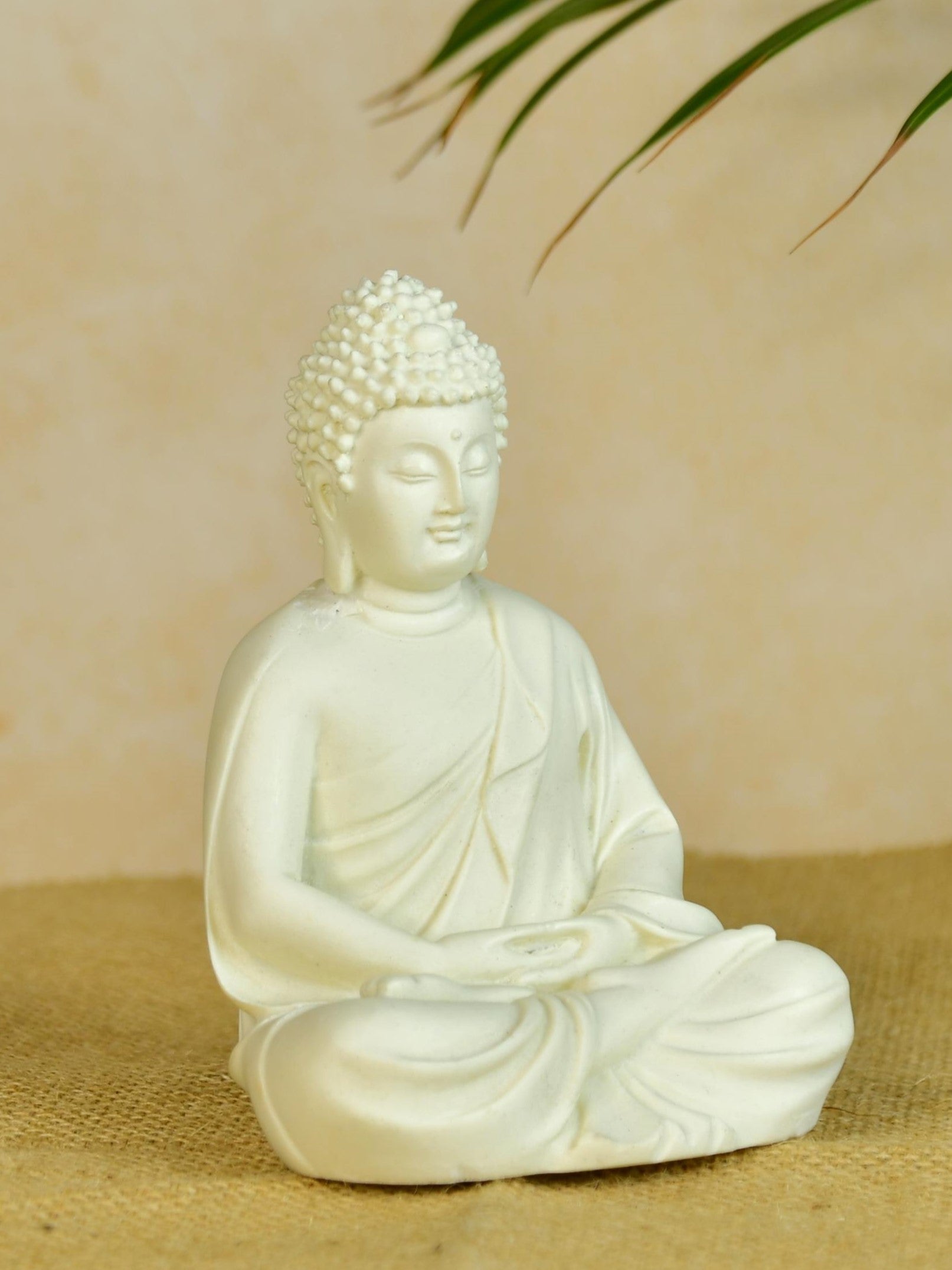 Mayii White Resin Buddha