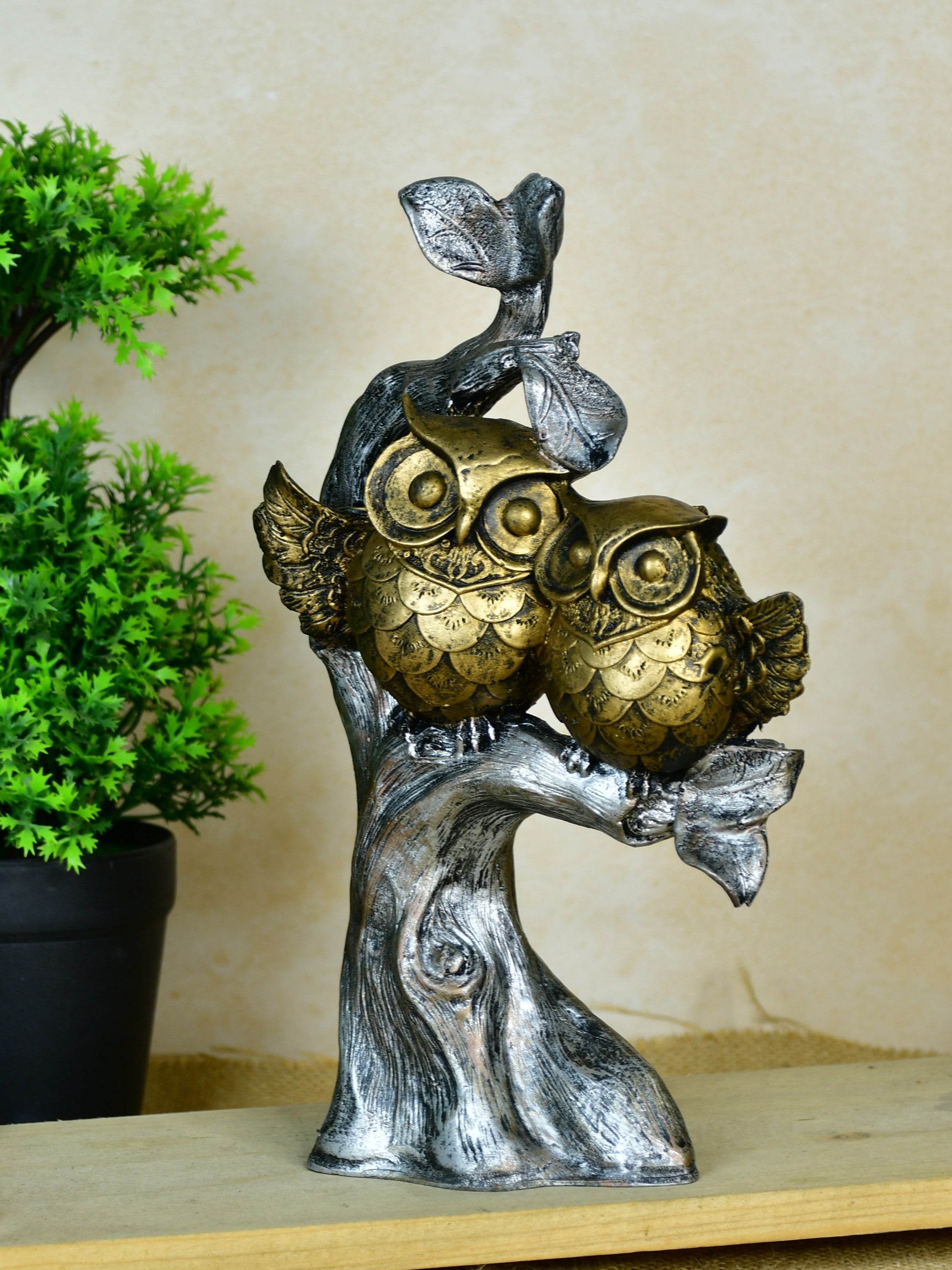 Mayii Resin Owl Branch