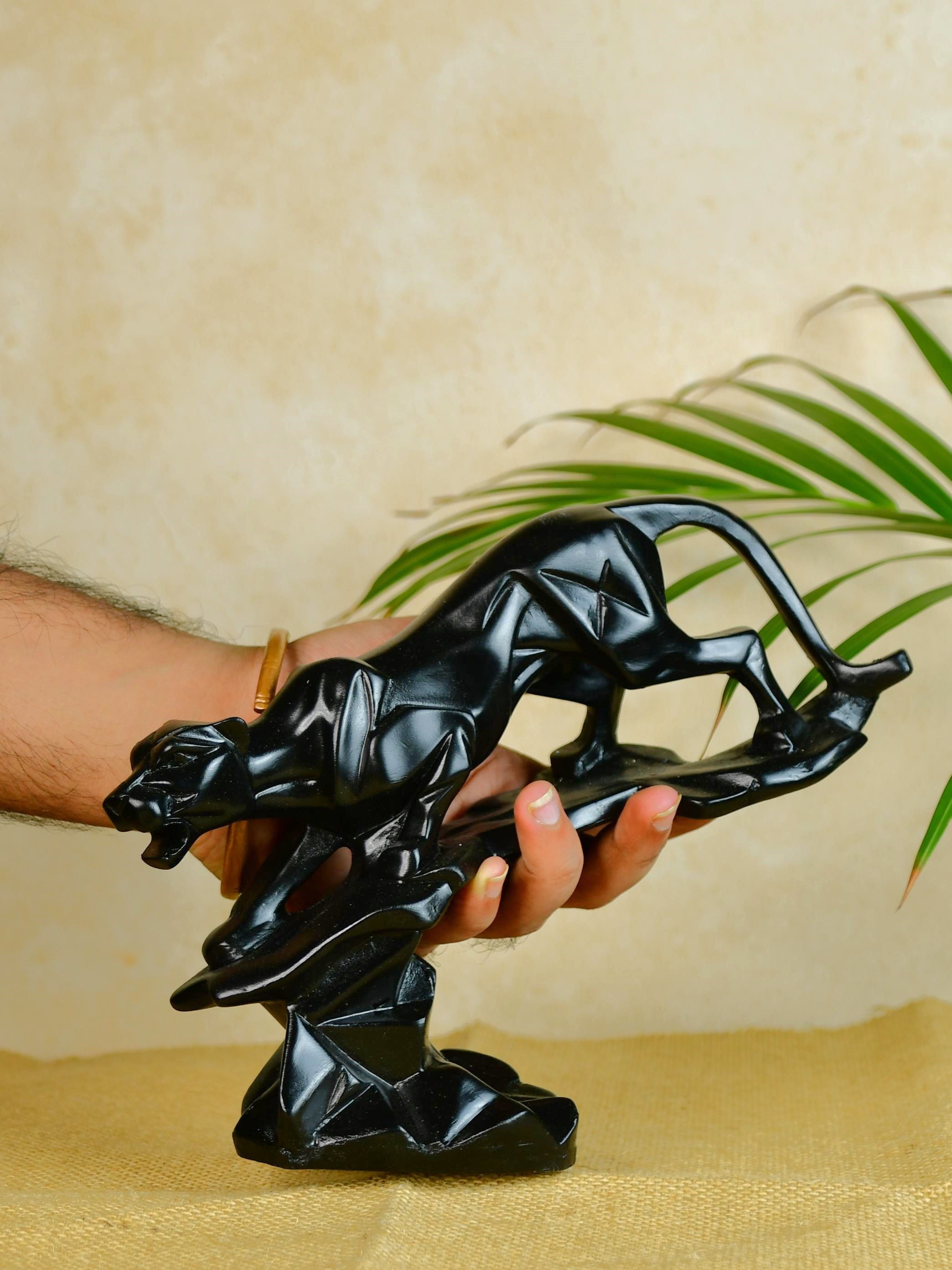 Mayii Resin Panther Statue