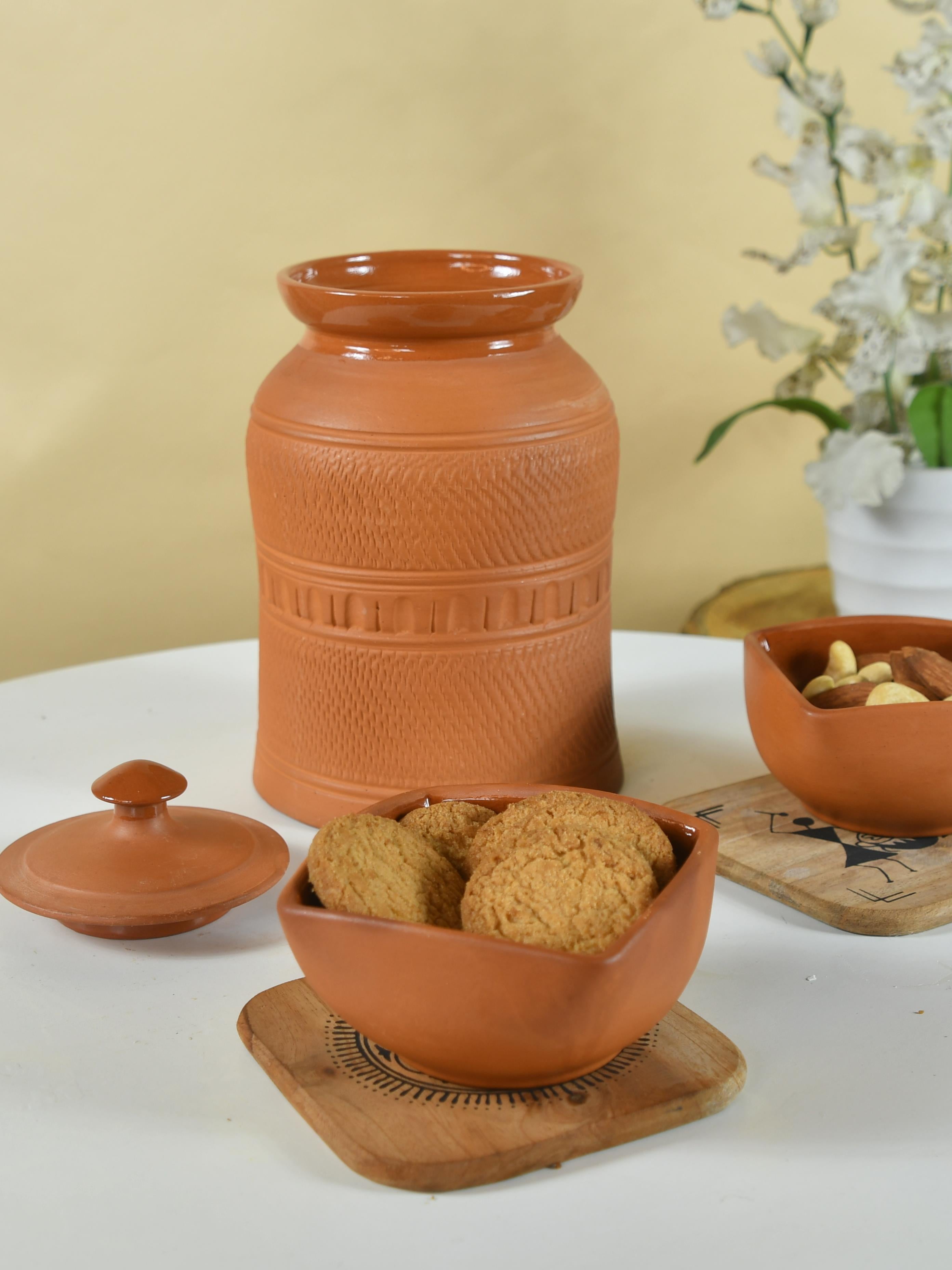 Mayii - Premium Large Terracotta Storage Jar with Lid