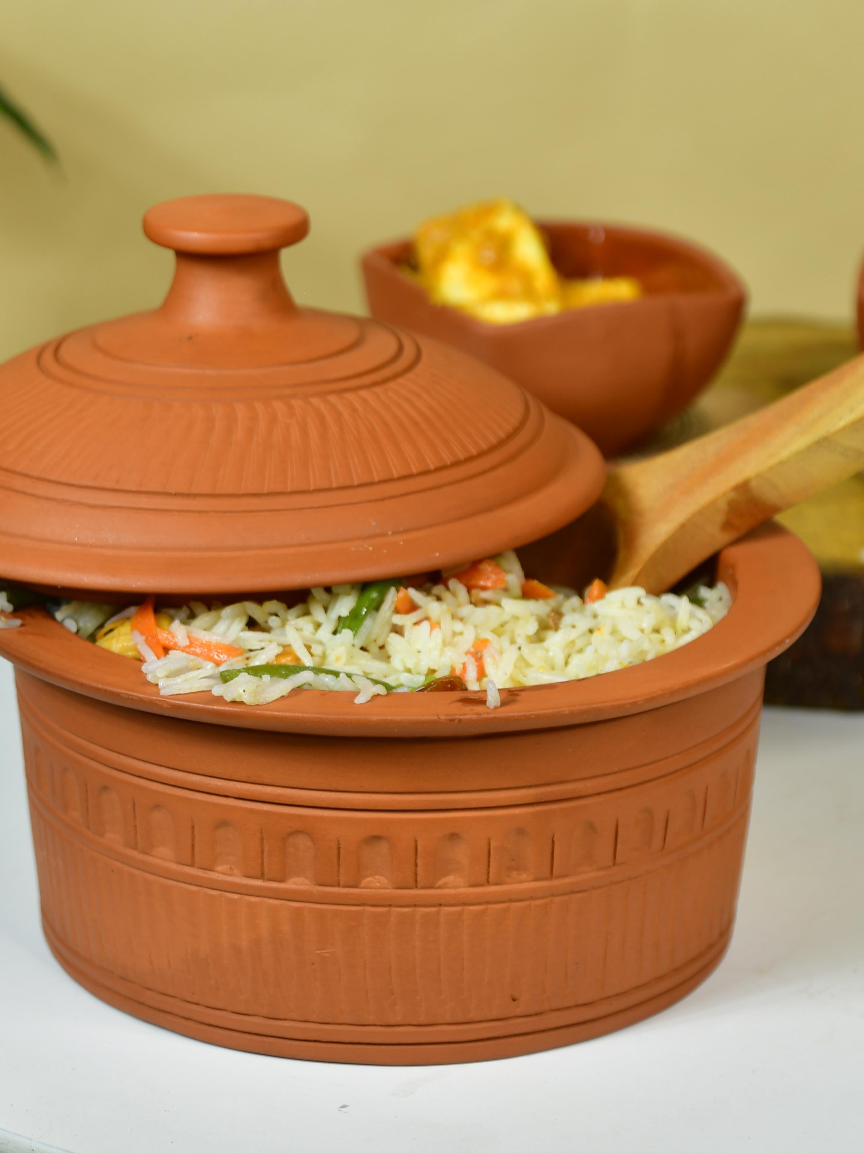 Mayii - Premium Large Terracotta Food Serveware