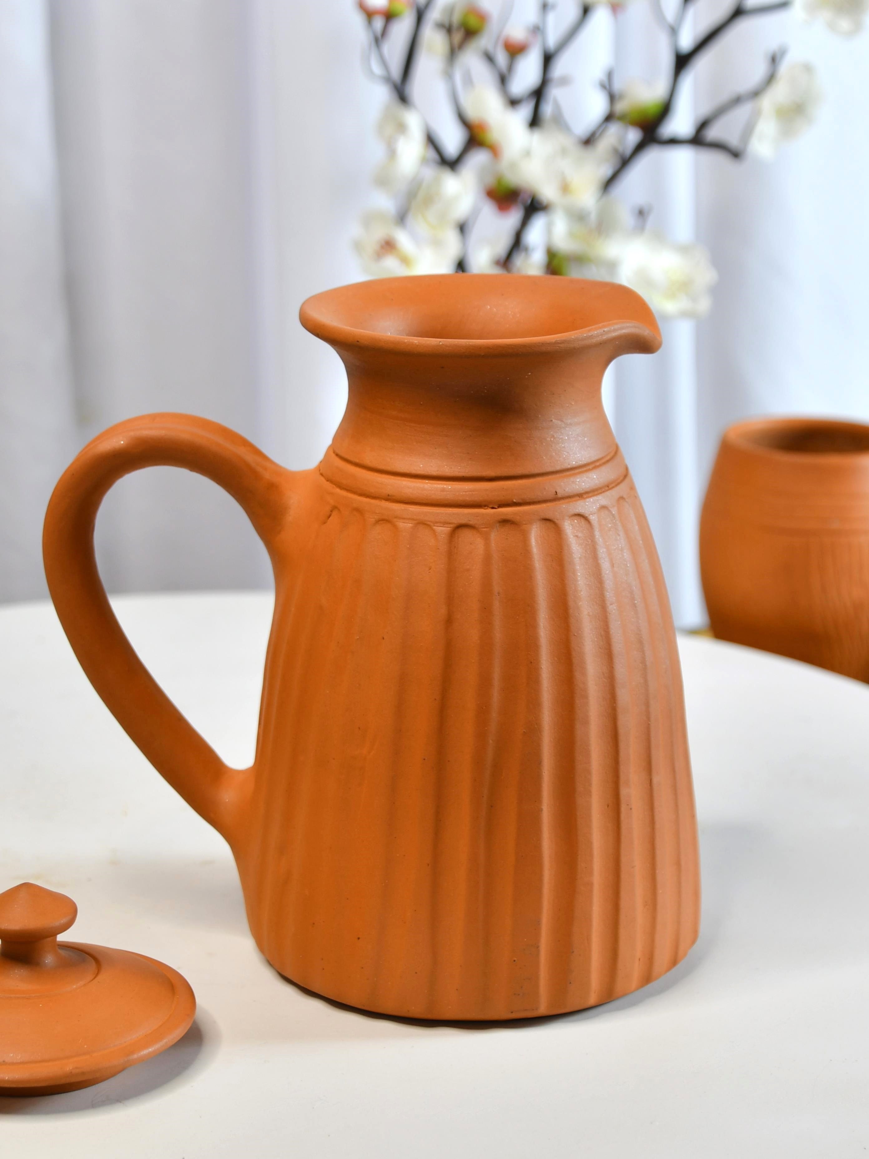 Mayii - Premium Large Terracotta flat-base Jug