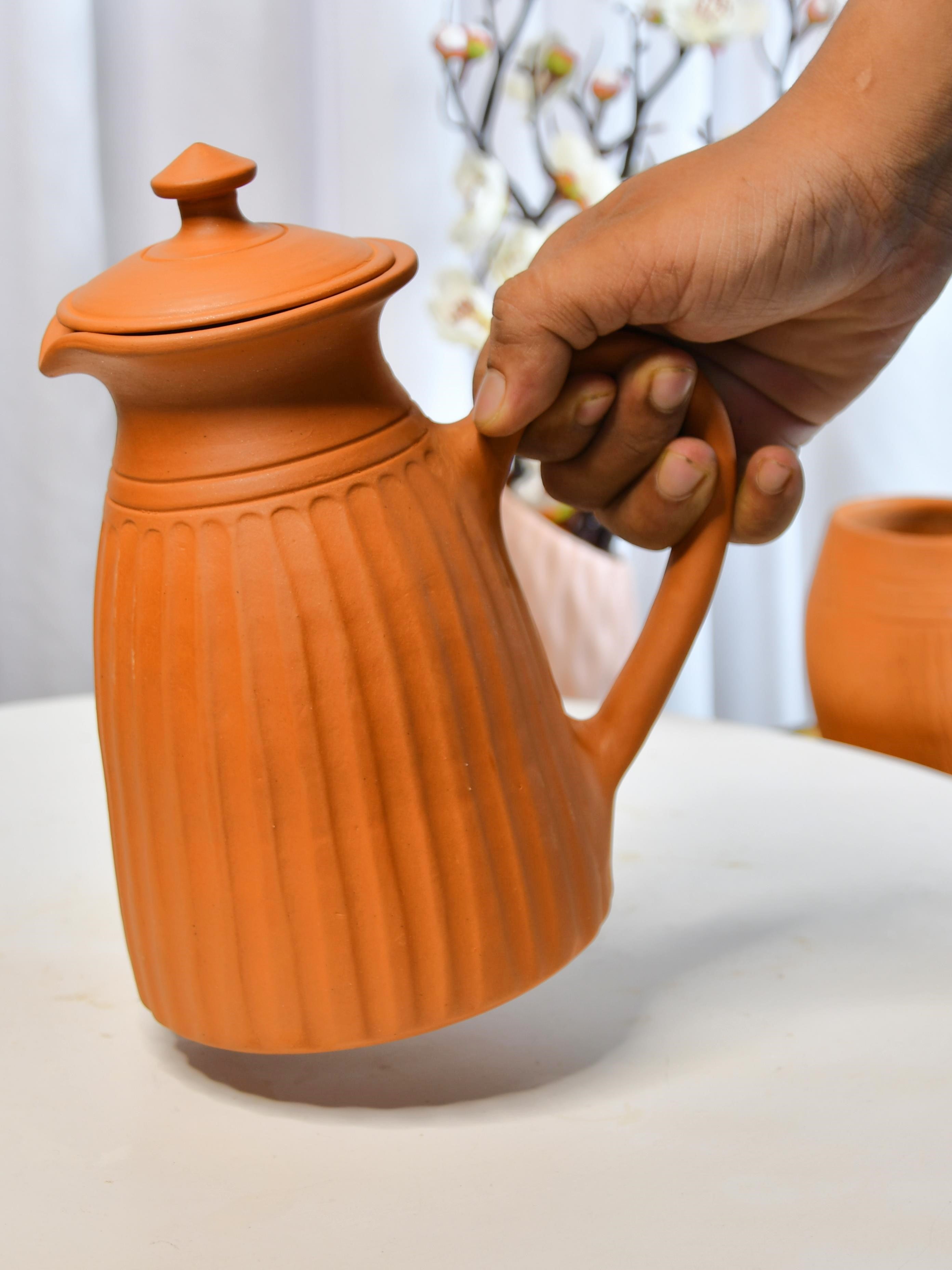 Mayii - Premium Large Terracotta flat-base Jug