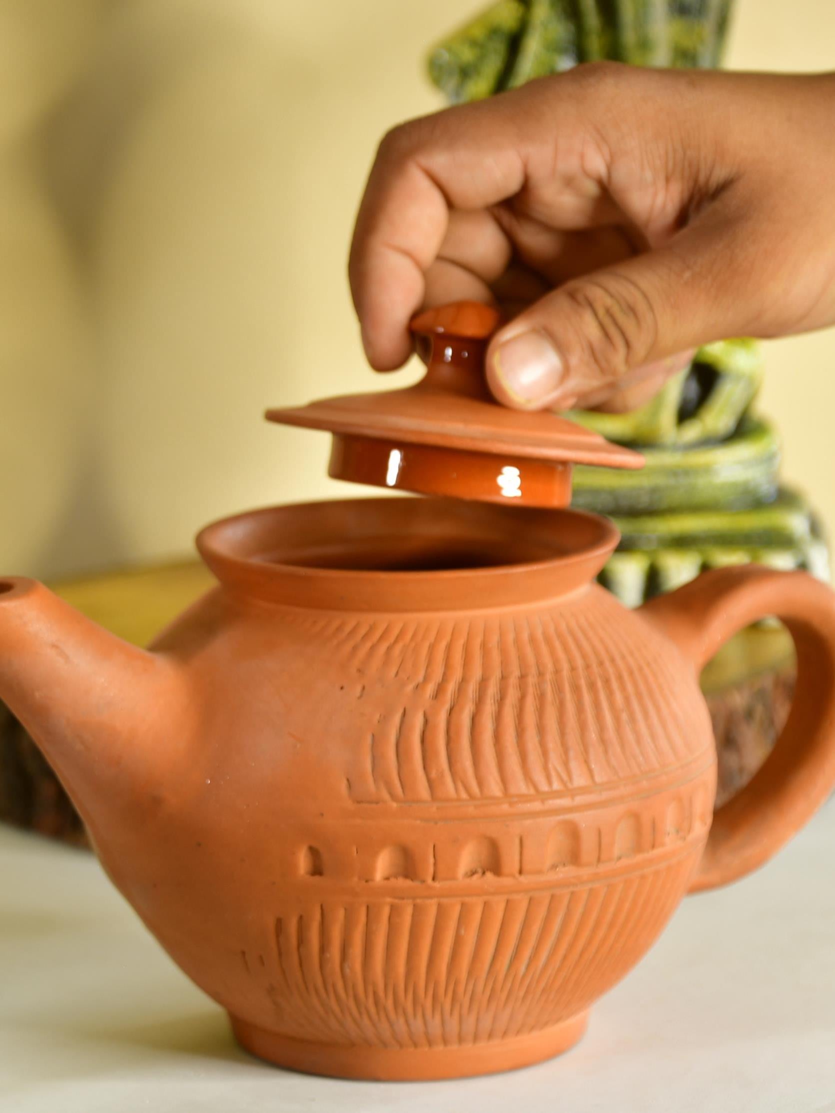 Mayii - Premium Large Terracotta Kettle for Tea and Coffee