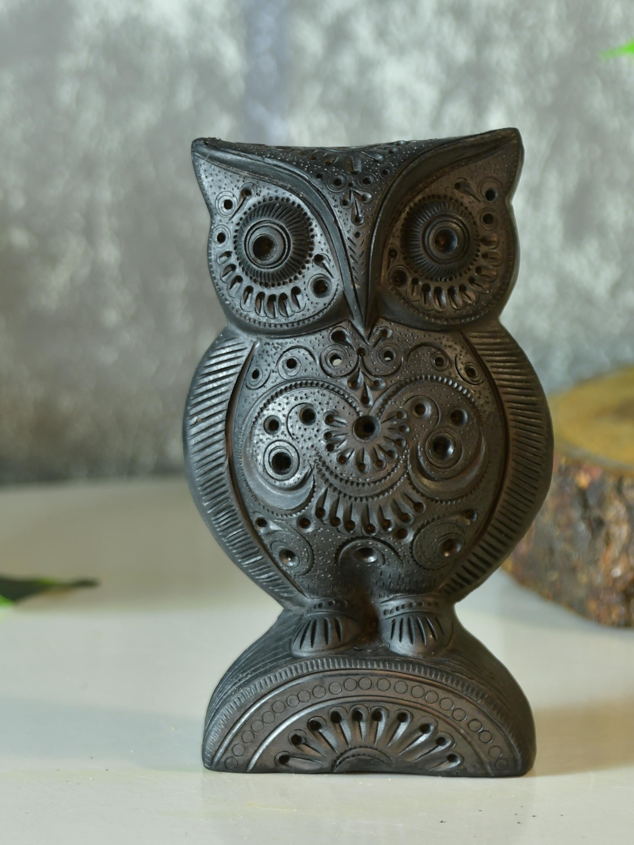 Mayii - Vintage owl handcrafted to perfection