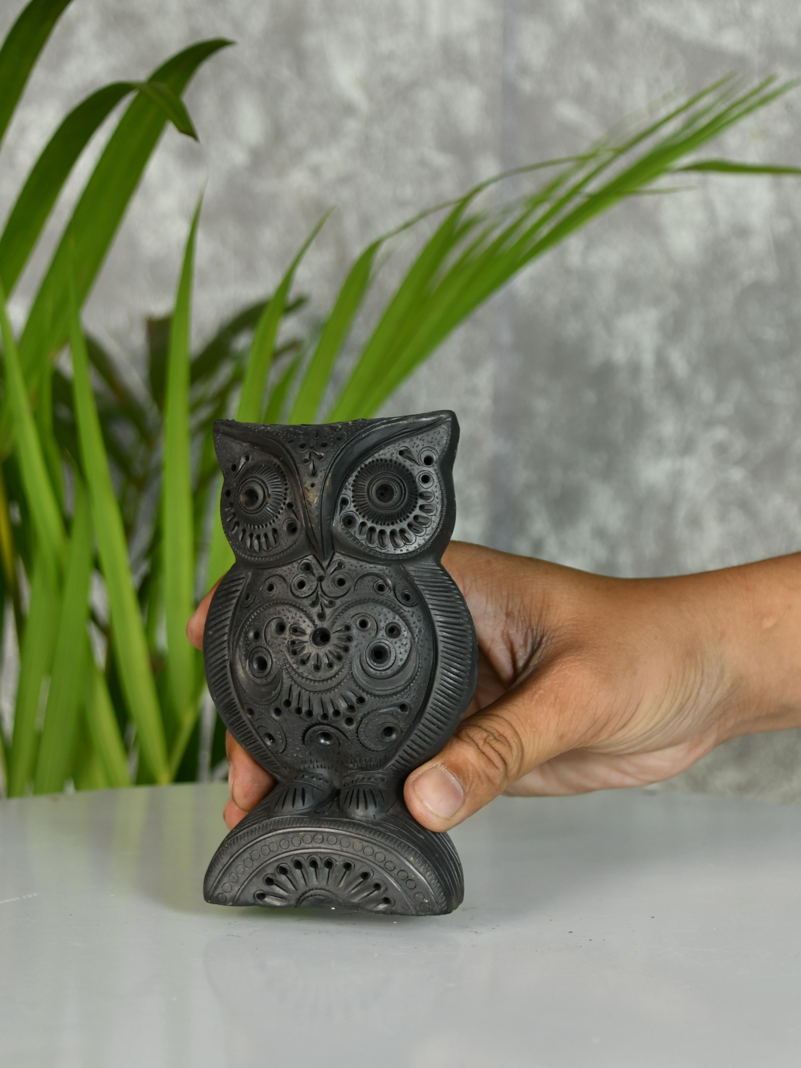 Mayii - Vintage owl handcrafted to perfection