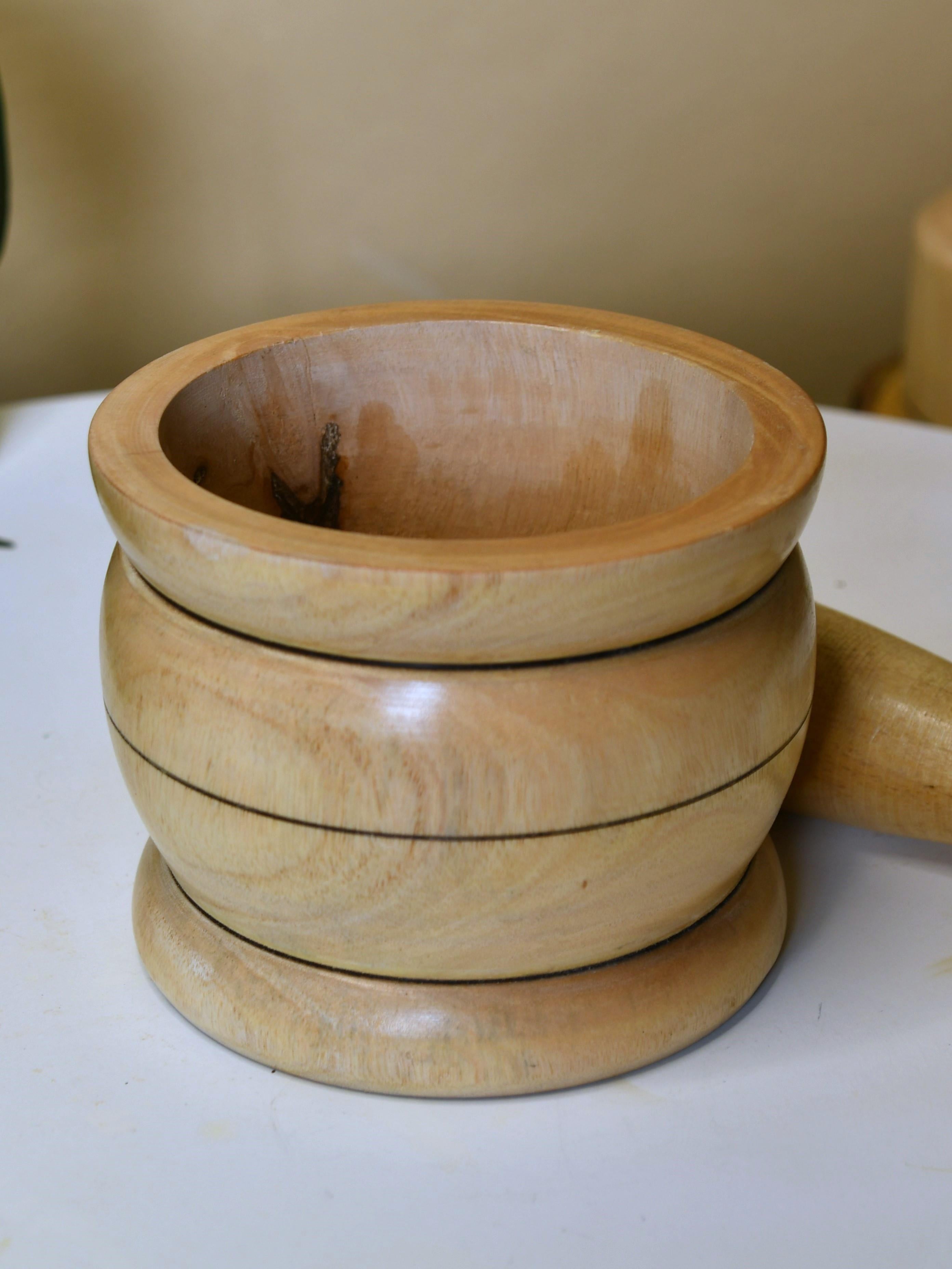 Mayii - Premium Wooden Pestle for Precise Grinding